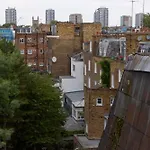 The Notting Hill Central Oasis