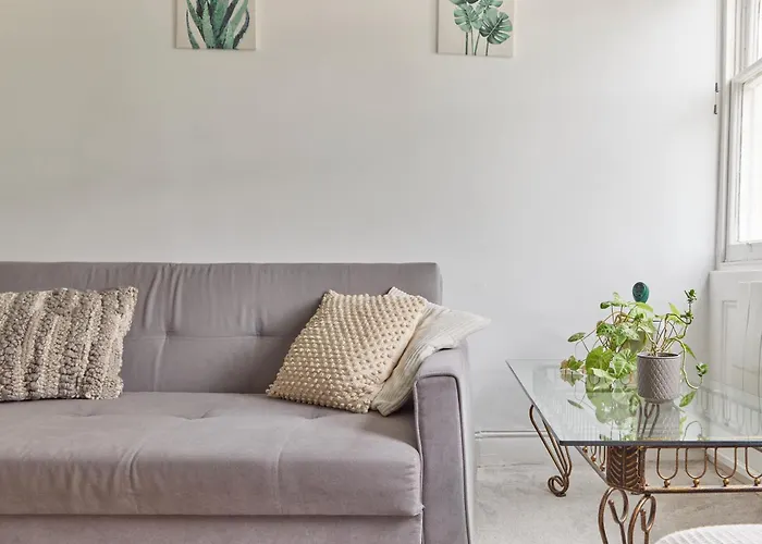 The Notting Hill Central Oasis